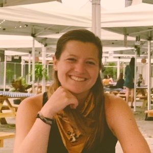 Meet your Posher, Lauren